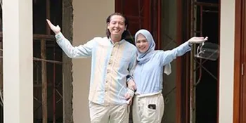 Potret Perdana Rumah Mewah Roger Danuarta dan Cut Meyriska yang Lagi Direnovasi, Area Kolam Renang Jadi Sorotan