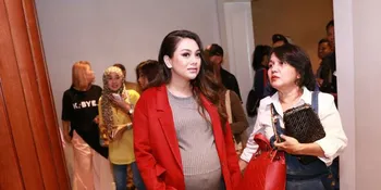 Prediksi Lahiran Oktober, Celine Evangelista Bingung Cari Nama Anak