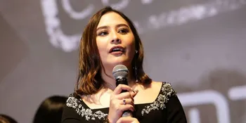 Prilly Paksa Maxime Tonton Film Horor!