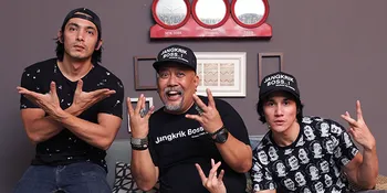 Promo Raksasa 'JANGKRIK BOSS PART 2' Manfaatkan Simpang Semanggi