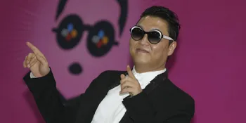 PSY Bakal Berkolaborasi Dengan Musisi Legenda?