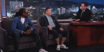 PSY dan Snoop Dogg Sajikan Gangnam Style Kejutan di Sebuah Bar