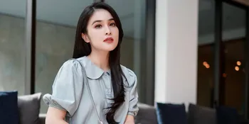 Punya 2 Anak, Sandra Dewi Masih Belajar Parenting dan Jadikan 'Tentang Anak' Sebagai Pedomannya