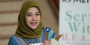 Punya Dua Anak, Poppy Bunga Mulai Batasi Pekerjaan