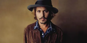 Punya Masalah Serius, Mata Johnny Depp Nyaris Buta