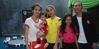 Punya Tiga Anak, Bimbim Slank Masih Mandi Bareng Istri