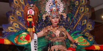 Puteri Indonesia 2013 Dapat Kejutan Spesial Dari Ibunda