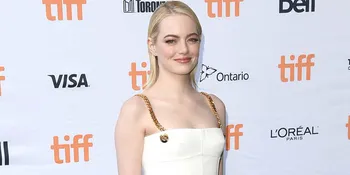 Putus Dari Andrew Garfield, Emma Stone Punya Pacar Baru