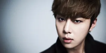Putus Dari Hara KARA, Jun Hyung B2ST Enggan Pacaran?
