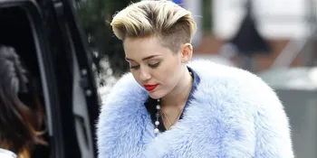Putus Dari Liam Hemsworth, Apa Yang Dilakukan Miley Cyrus?