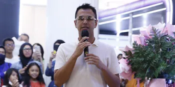 Raffi Ahmad Dibikin Bangga Dua Putranya, Rafathar Juara Renang dan Suka Baca - Rayyanza 'Cipung' Mau Belajar Salat