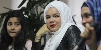 Rahasia Cantik Dewi Sandra, Rajin Wudhu!