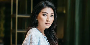 Rahasia Kulit Wajah Super Glowing Sarwendah, Jalani Metode Perawatan Kecantikan Pertama di Indonesia