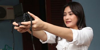 Raih Aktris Terfavorit, Prilly Latuconsina Dedikasikan Untuk Fans