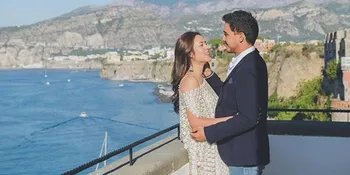 Raisa Abadikan Gaya Ganteng Hamish Daud Saat Gendong Baby Zalina