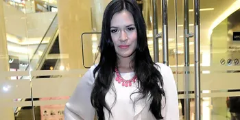 Raisa Isi Soundtrack Film 'RECTOVERSO'