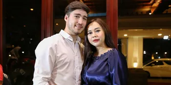 Ramai Dikabarkan Cerai, Aura Kasih dan Eryck Amaral Masih Tinggal Serumah