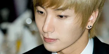 Rambut Baru Leeteuk Bakal Jadi Cover Majalah Geek