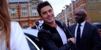 Rambut Zac Efron Mendadak Gimbal, Yakin Masih Ganteng?