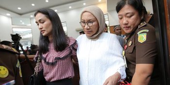 Ratna Sarumpaet Rayakan Ultah ke-70 Bersama Atiqah Hasiholan di Rutan