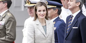 Ratu Letizia Mendadak 'Berkerudung', Ada Apa?