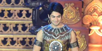 Rayakan Ultah di Indonesia, Lavanya Bhardwaj Dapat Kejutan Manis