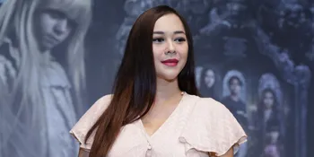 Reaksi Aura Kasih Lihat Suaminya Jalani Puasa Pertama Setelah Jadi Mualaf