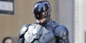 Reboot 'ROBOCOP' Rilis Debut Poster