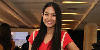 'RECTOVERSO' Jadi Kejutan Serta Kado Manis Bagi Happy Salma