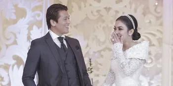 Reino Barack Bicara Keahlian Memasak Syahrini: Bisa Tapi Kalau Jago Enggak