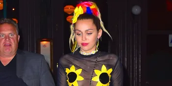 Rencana Bugil Miley Cyrus di Muka Umum Disebar Luaskan Pria Ini