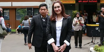 Resmi Bercerai, Nafa Urbach Menjadi Janda Lewat Putusan Verstek