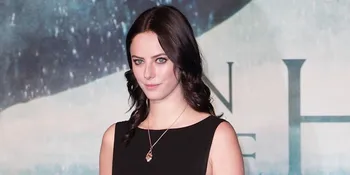 Resmi Jadi Istri, Kaya Scodelario Pamer Foto Bulan Madu