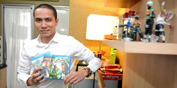 Ressa Herlambang Nangis Koleksi Lilinnya Dibakar