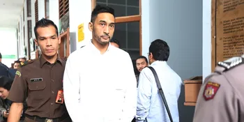 Restu Sinaga 3 Tahun Pakai Narkoba &#38; Dapat Dari Teman