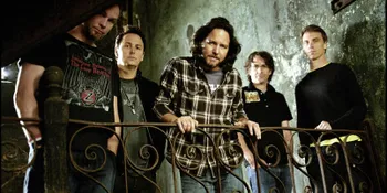 [Review] Lewat 'Sirens', Pearl Jam Siratkan Penyesalan