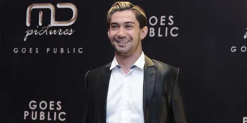 Reza Rahadian Mendadak Jadi Dosen di UI, Mahasiswa Pada Heboh!