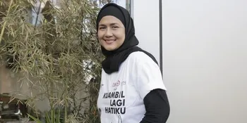 Ria Irawan Meninggal Dunia, Jenazah Dimandikan di RS Sebelum Dibawa ke Rumah Duka