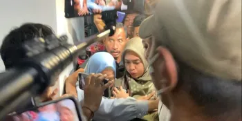 Ria Ricis Bungkam Saat Ditanya soal Gugatan Cerai Pada Teuku Ryan, Hanya Tertunduk dan Langsung Tutup Pintu Mobil