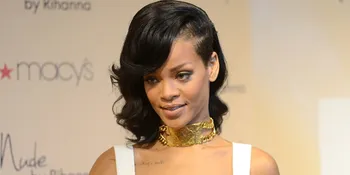 Rihanna Beri Kejutan Ultah Untuk Sahabatnya