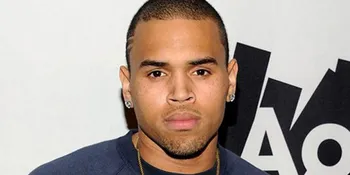 Rihanna dan Chris Brown Putus Lagi!