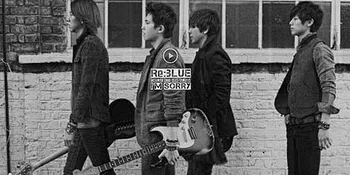 Rilis 2 Teaser MV 'I'm Sorry', CN Blue Tampil di Jalanan London