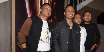 Rilis Album Baru, Vokalis Superglad Insaf