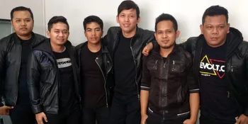 Rilis 'Disaat Aku Pergi', Dadali Tegaskan Diri Sebagai Band Galau