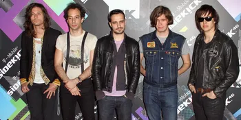 Rilis Single Baru, Gitaris The Strokes Putuskan Solo Karir?