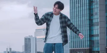 Rilis Single Baru, Ini 7 Potret Rizky Febian di Atas Panggung yang Bikin Kangen Konser