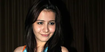 Rina Diana: Kalaupun Melakukan, Eza Gionino Tanggung Jawab