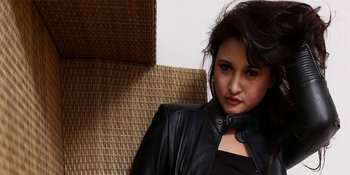 Rinada: Saya Koleksi Foto Para Wali, Bukan Foto Syur