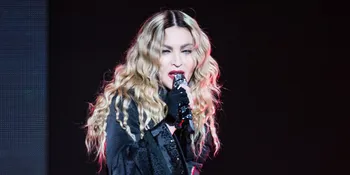 Rindu Berat Sama Rocco, Madonna Tumpahkan Lewat Instagram