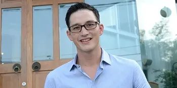 Rintis Bisnis Kuliner, Mike Lewis Bermodal Pengalaman Kuliah